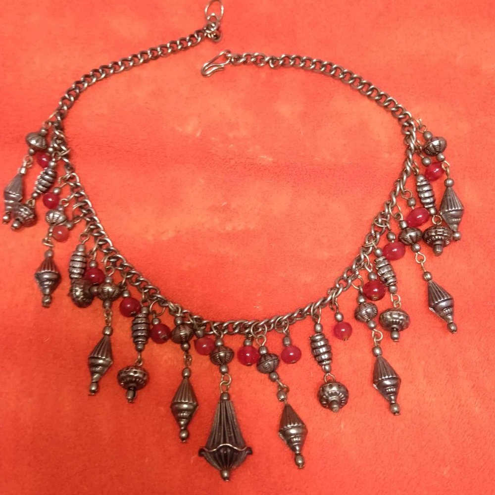 Vintage necklace from the 1970s Рewter and garnet beads 16" L
